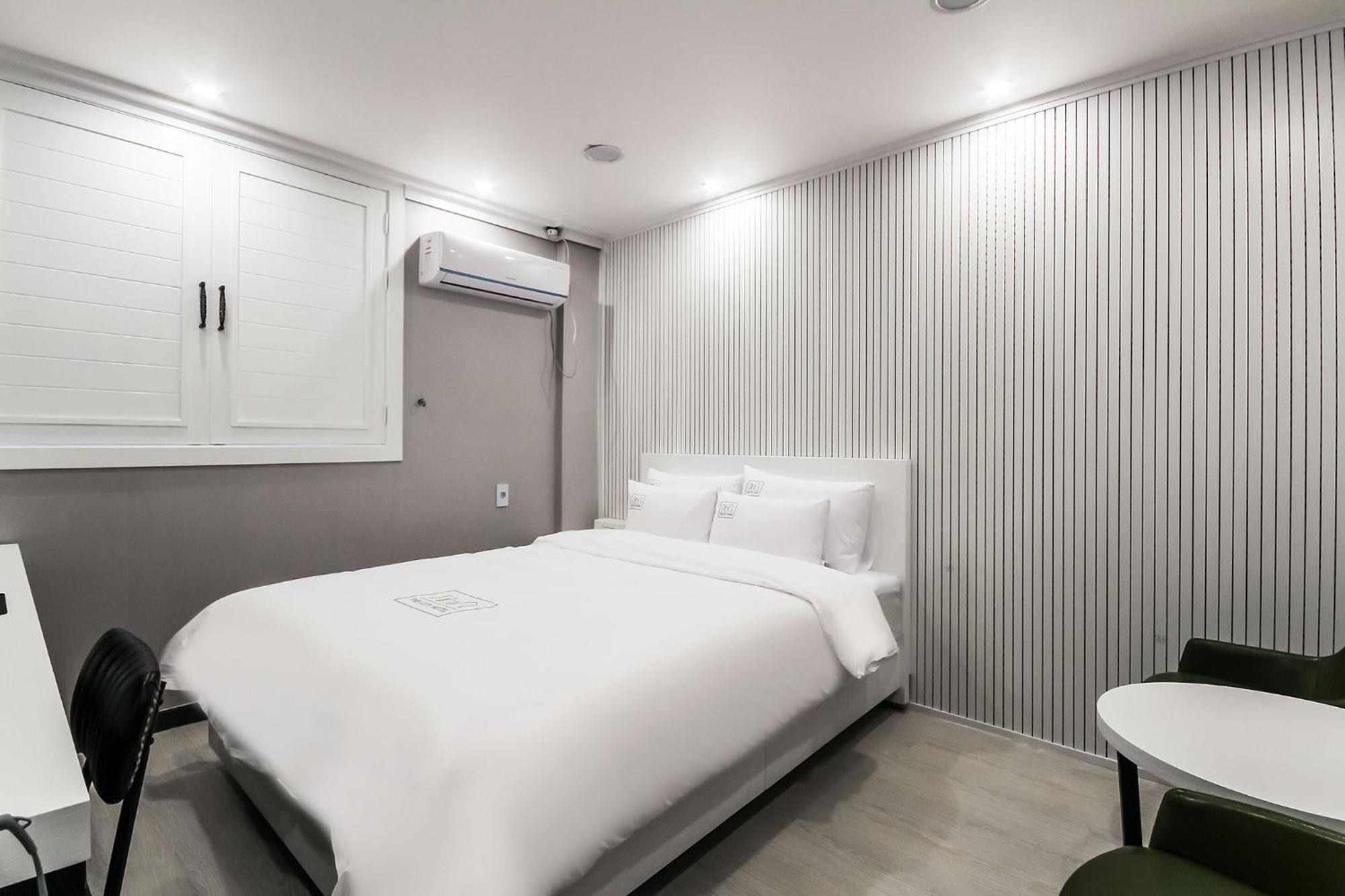 Hotel The City Gwangju Metropolitan City ภายนอก รูปภาพ